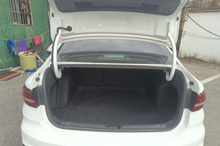 Used Volkswagen Lavida 2023 1.5L Automatic De Yi Edition