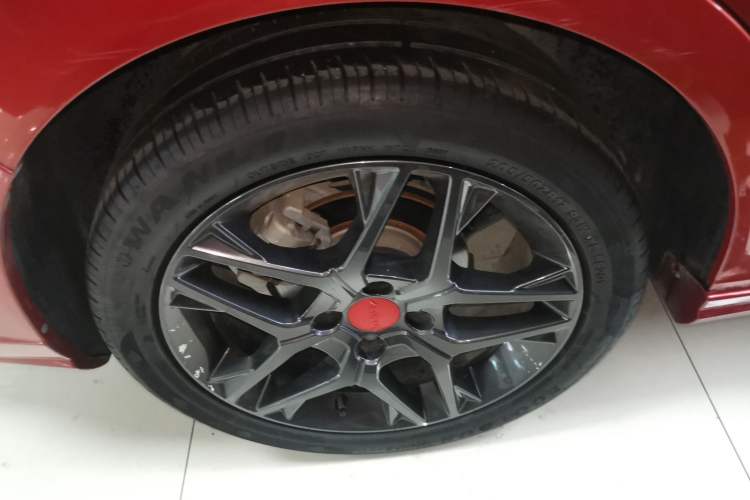 Used Dongfeng Aeolus Yixuan 2021 230T Automatic Hunter Edition
