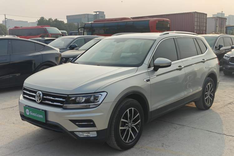 Used Volkswagen Tiguan L 2017 330TSI Automatic Two-Wheel Drive Luxury Edition
