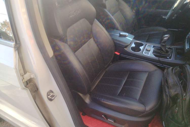 Used Zotye T700 2017 1.8T Manual Luxury Model