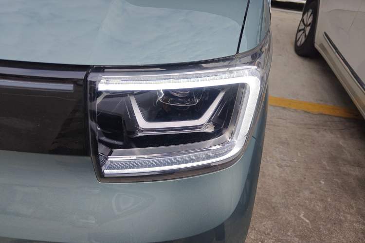 Used Wuling Hongguang MINIEV 2022 GAMEBOY 200km Gaming Edition with Lithium Iron Phosphate
