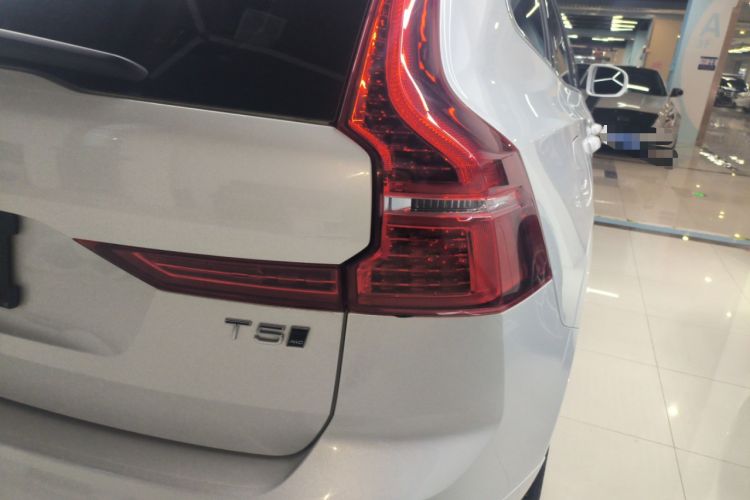 Used Volvo XC60 2018 T5 4x4 Zhiyi Edition
