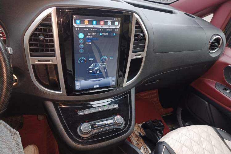 Used Mercedes-Benz Vito 2016 2.0T Business Edition
