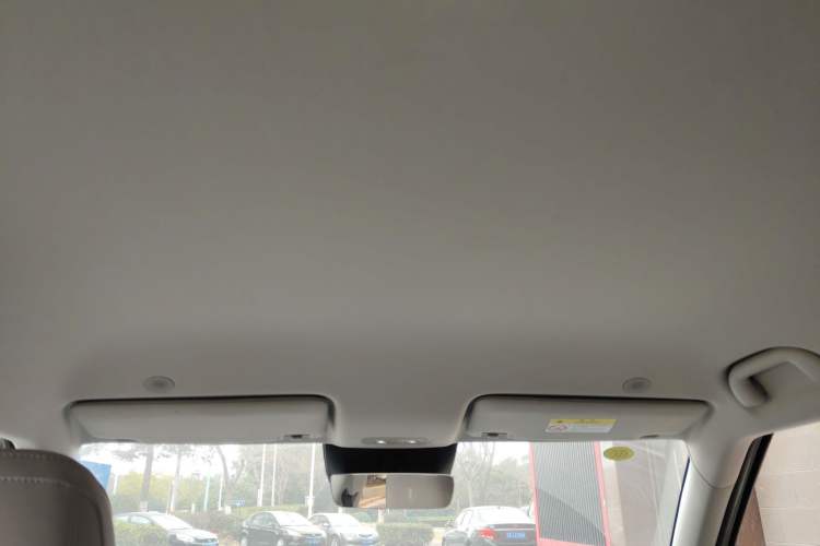 Used BYD Yuan UP 2025 Intelligent Driving Version 401 km Leading Edition