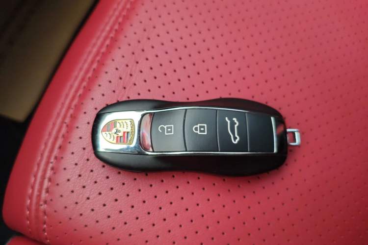 Used Porsche Macan 2023 Macan S 2.9T
