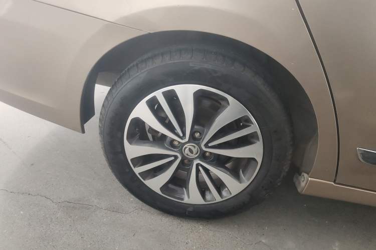 Used Dongfeng Aeolus A60 2016 1.5L Automatic Luxury Version