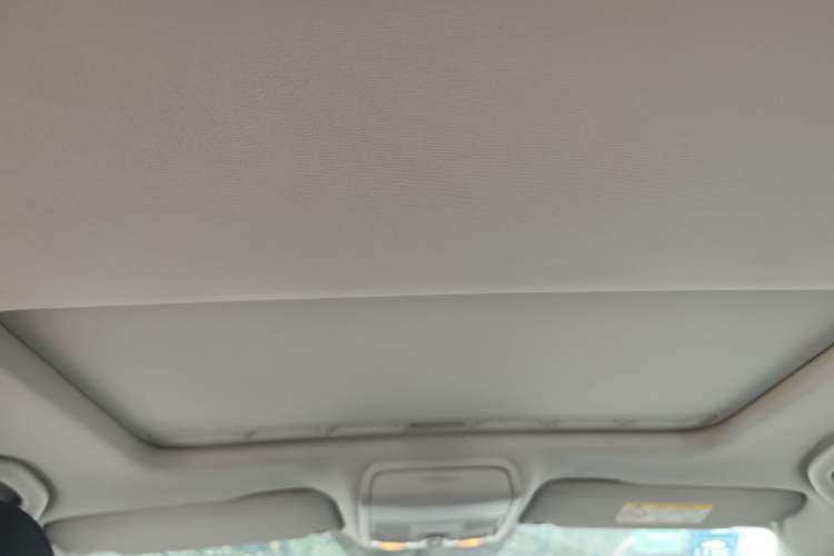 Used Volkswagen Sagitar 2015 230TSI Automatic Comfort Version