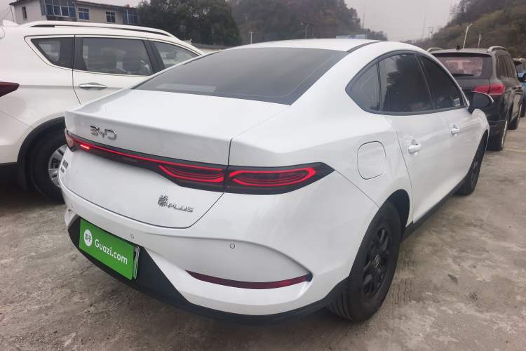 Used BYD Qin PLUS 2025 DM-i Smart Drive 55KM Leading Model