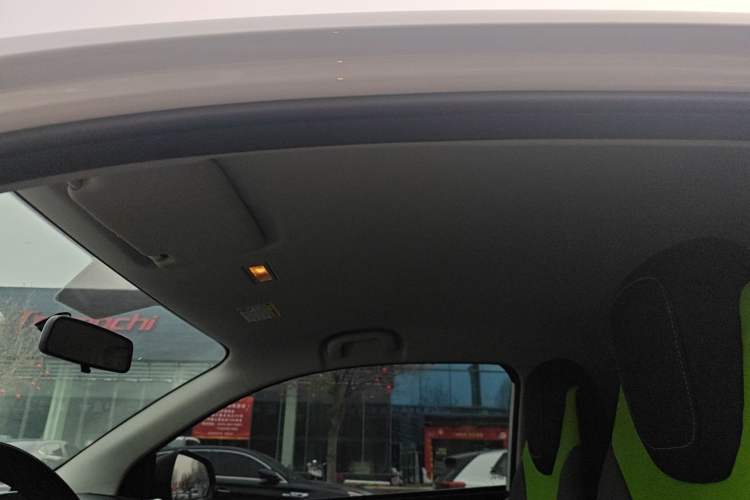 Used Roewe Clever 2021 302km Excellence Edition
