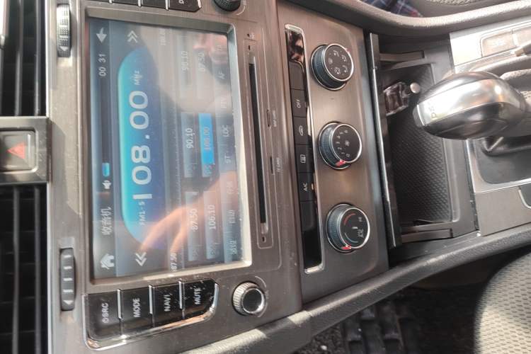 Used Volkswagen Golf 2015 1.4TSI Automatic Comfort Model
