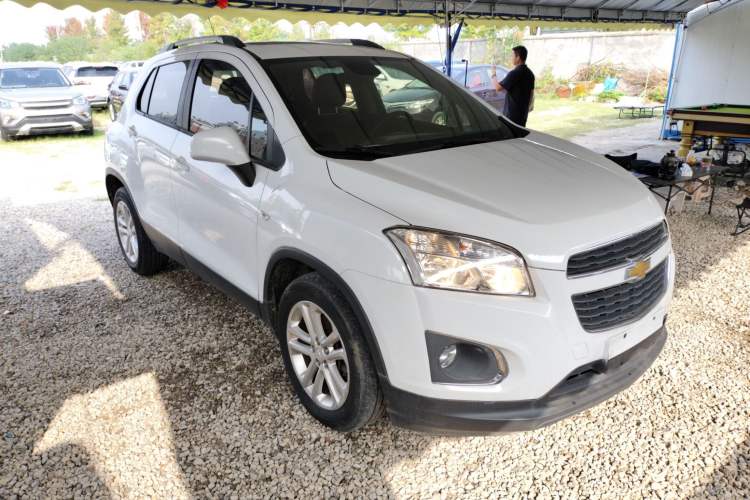 Used Chevrolet Trax 2016 1.4T Manual Two-Wheel Drive Comfort Version with Sunroof
