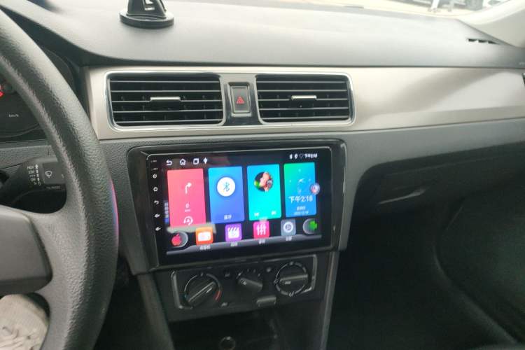 Used Volkswagen Santana 2015 1.6L Automatic Comfort Edition