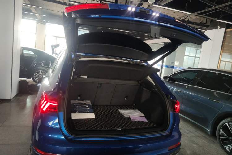 Used Audi Q3 2020 35 TFSI Fashion Dynamic Model
