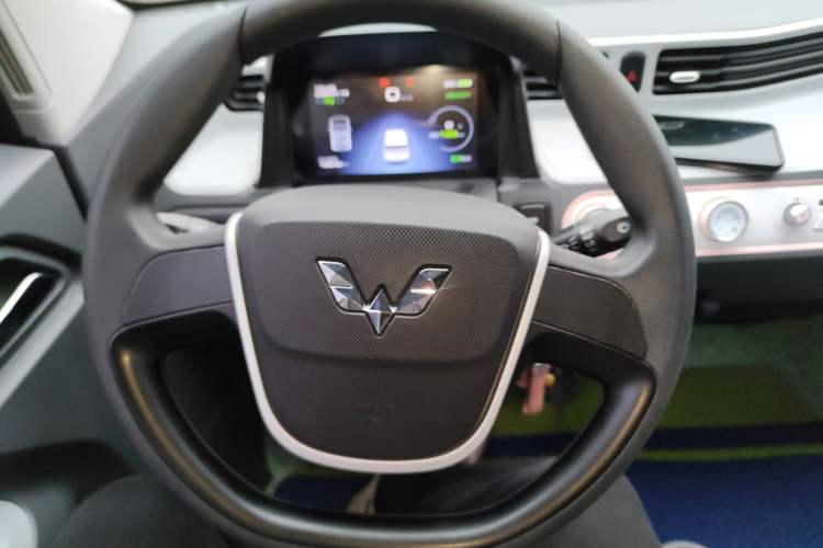 Used Wuling Hongguang MINIEV 2021 Macaron Premium Model – Lithium-NMC