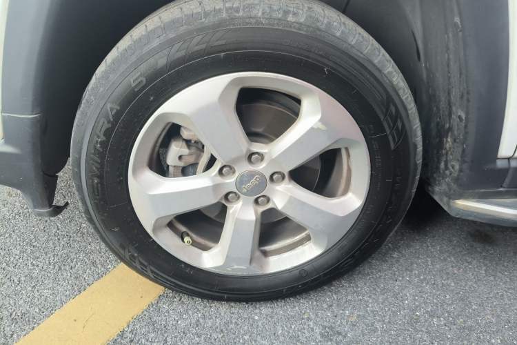 Used  Compass 2017 200T Automatic Family Edition
