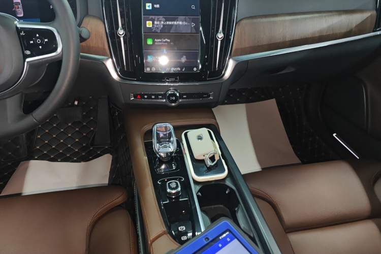 Used Volvo S90 2024 B5 Zhiyuan Luxury Edition
