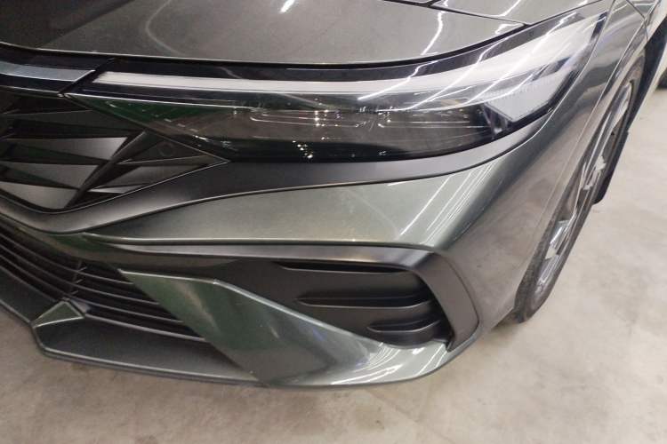 Used Hyundai Elantra 2023 1.5L CVT LUX Prestige Edition