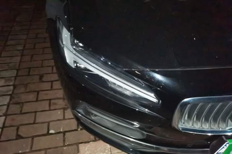Used Volvo S90 2021 B5 Zhiyi Luxury Edition
