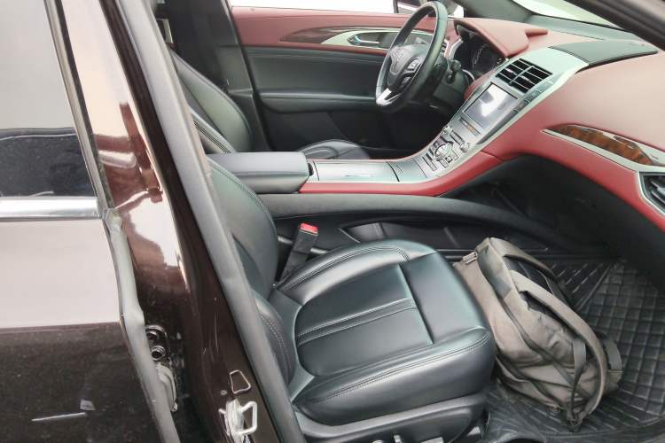 Used Lincoln MKZ 2020 2.0T Deluxe Edition
