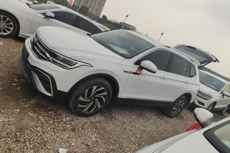 Used Volkswagen Tiguan L 2024 300TSI Automatic Two-Wheel Drive Smart Edition