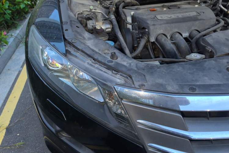 Used Honda Crosstour 2012 2.4L Luxury Edition
