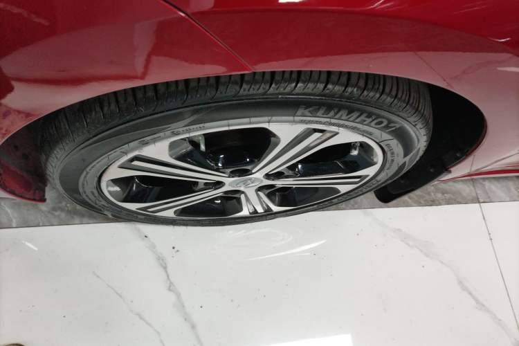 Used Hyundai Elantra (6th Generation / Lingdong) 2018 1.4T Dual-Clutch Xuan Dong · Dynamic Edition