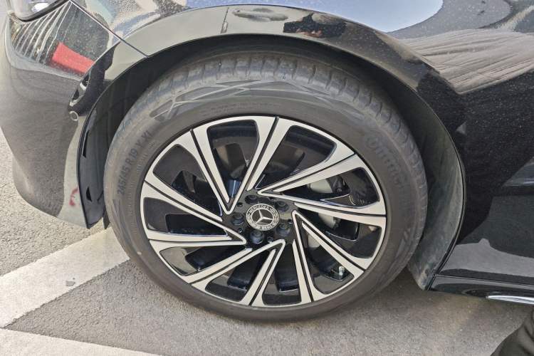 Used Mercedes-Benz E-Class 2024 E 300 L Luxury Model
