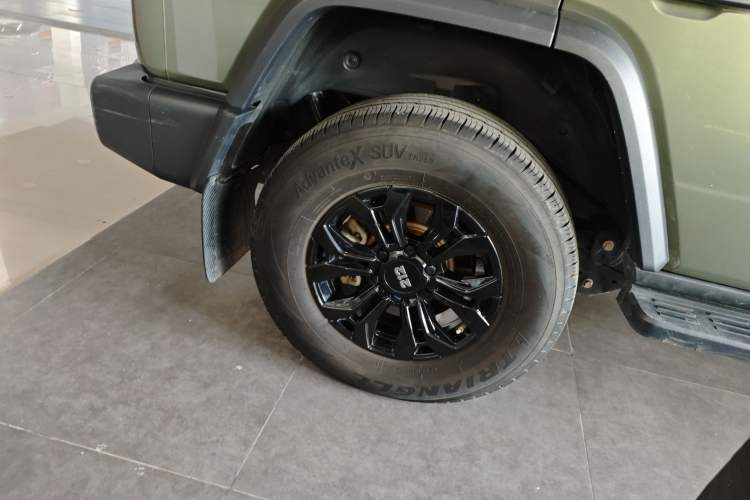 Used 212 T01 2024 2.0T Mechanic