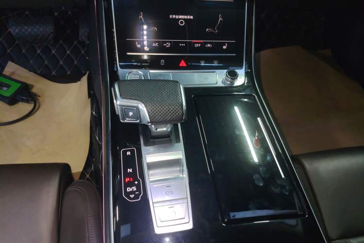 Used Audi A8 2019 Facelifted Plus A8L 50 TFSI quattro Comfort Version
