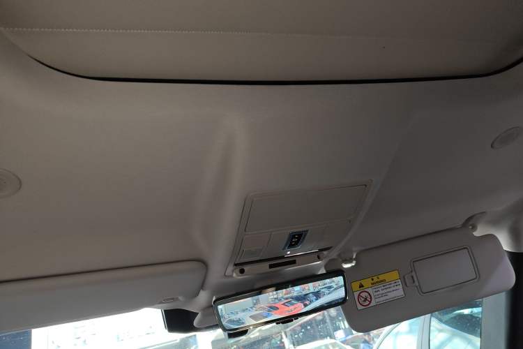 Used Land Rover Defender 2021 90 P400 Classic Reproduction Edition