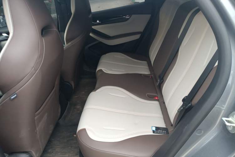 Used BYD Qin PLUS 2024 HONOR Edition DM-i 55KM Leading Model
