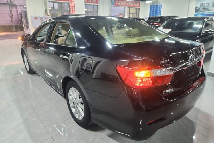 Used Toyota Camry 2013 2.0G Comfort Edition
