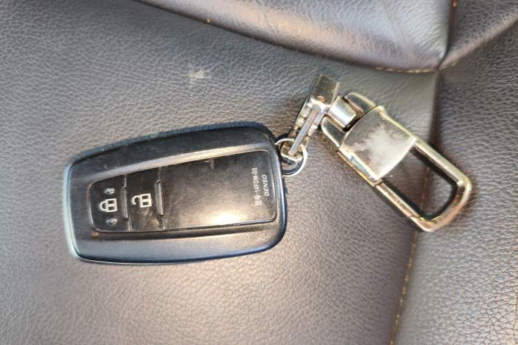 Used Toyota Wildlander 2022 2.0L CVT Four-Wheel Drive Luxury Edition
