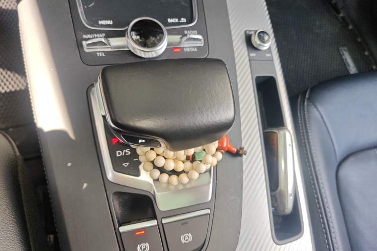 Used Audi Q5L 2020 45 TFSI Prestige Fashion Model