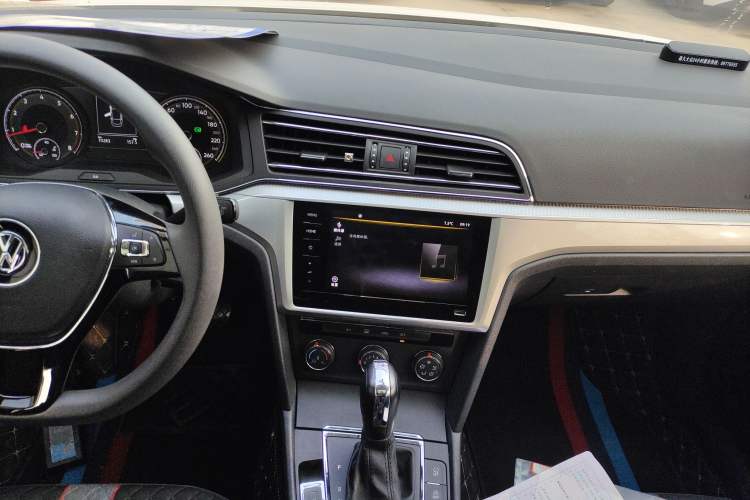 Used Volkswagen Lamando 2021 230TSI DSG Fashion Edition
