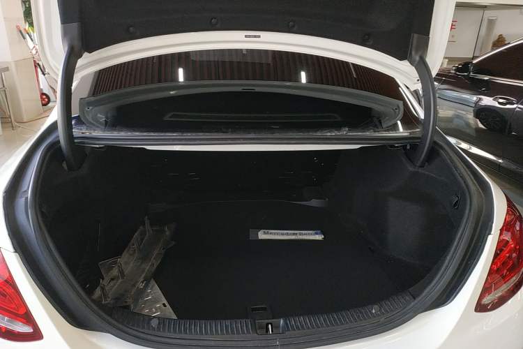 Used Mercedes-Benz C-Class 2016 C 180 L Sport Edition
