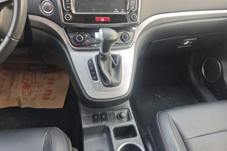 Used Haval M6 2018 Revised Version 1.5T DCT Two-Wheel Drive Elite Edition
