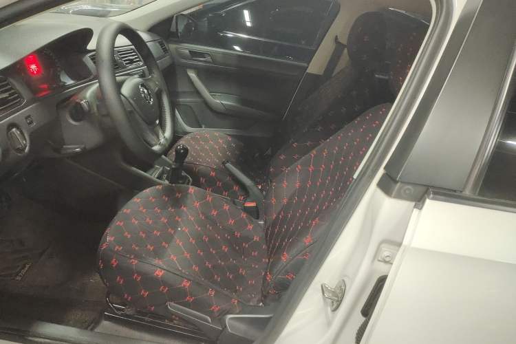 Used Volkswagen Santana 2018 1.5L Manual Fashion Edition