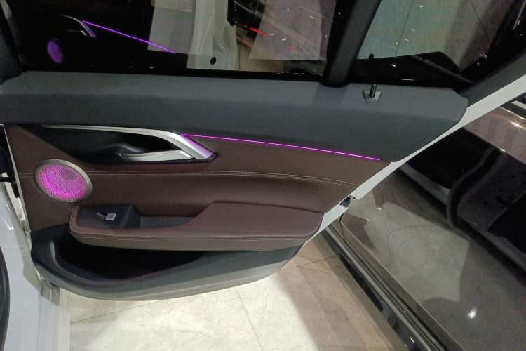 Used BMW 1 Series 2022 125i M Sport Night Edition
