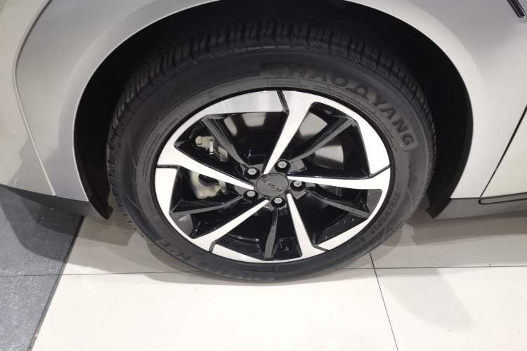 Used AION Y 2023 Younger Star Edition