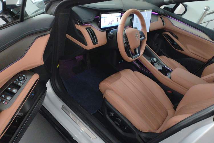 Used BYD Song L EV 2025 662 km Advanced Intelligent Driving Version
