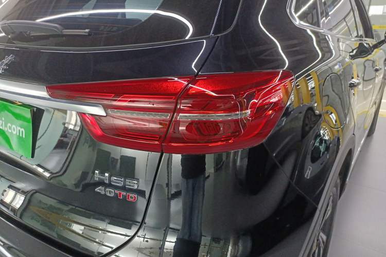 Used Hongqi HS5 2022 Revised Version 2.0T Smart Connect Flagship Edition
