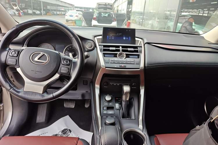 Used Lexus NX 2015 200T All-Wheel-Drive Fēngshàng Edition
