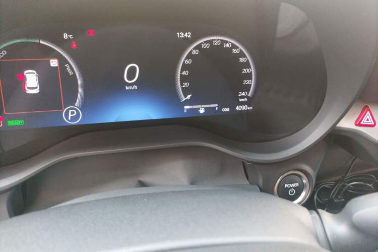 Used Toyota Granvia 2024 2.5L Hybrid Prestige PLUS Four-Wheel Drive Version