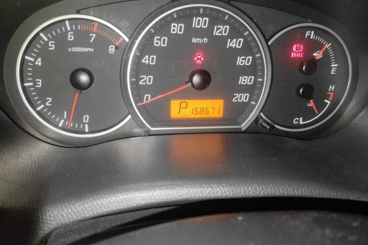 Used Suzuki Swift 2013 1.5L Automatic Standard Edition
