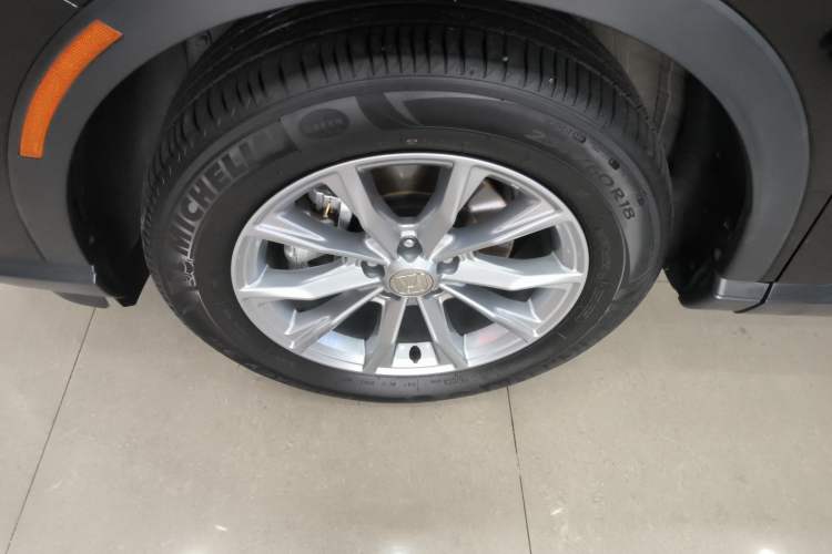 Used Honda CR-V 2023 240TURBO Two-Wheel Drive Deluxe Edition 7 Seats