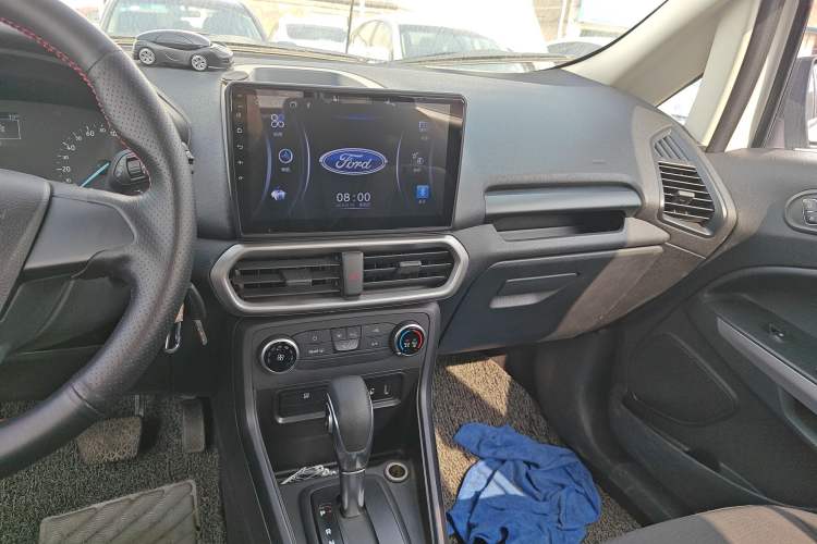 TDK.VehicleDetails.img