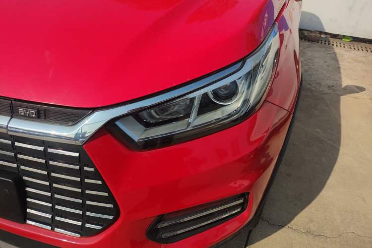 Used BYD Yuan New Energy 2018 EV360 Smart Connect Cool Edition
