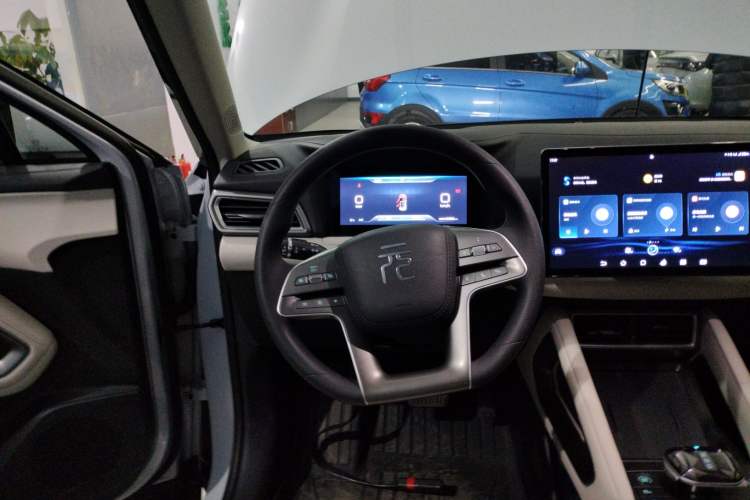 Used BYD Yuan UP 2024 401KM Leading Edition