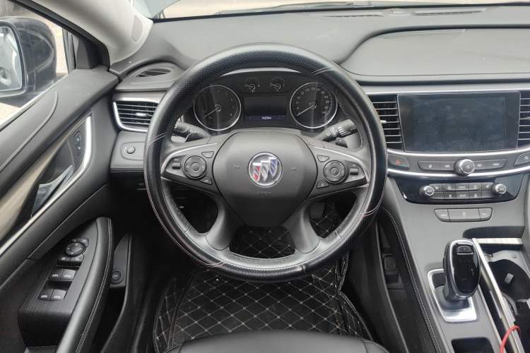 Used Buick LaCrosse 2021 652T Luxury Model
